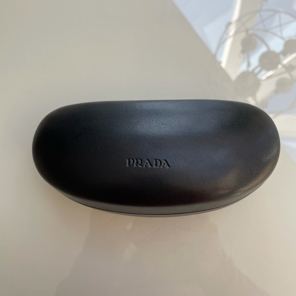 authentic Prada sunglasses - Picture 7 of 8